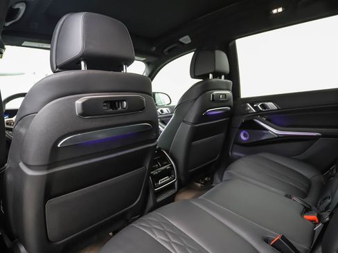 Certified 2024 BMW X7 M60i w/ Executive Package image 20