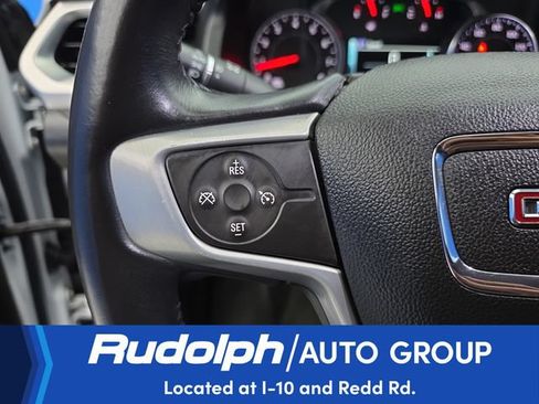 Used 2018 GMC Acadia SLT FWD image 16