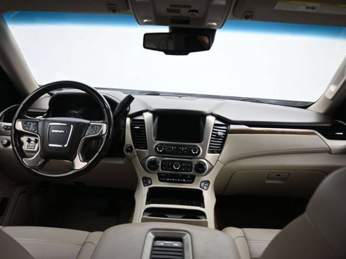 Used 2019 GMC Yukon XL Denali w/ Denali Ultimate Package AWD/4WD image 52