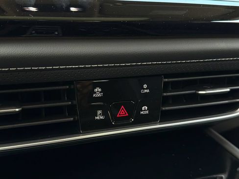 New 2026 Volkswagen Atlas SEL AWD/4WD image 29