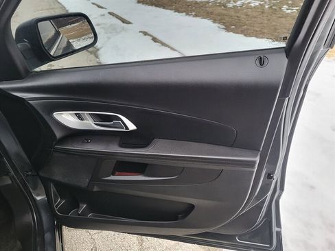 Used 2017 Chevrolet Equinox LS w/ LPO, Protection Package FWD image 25