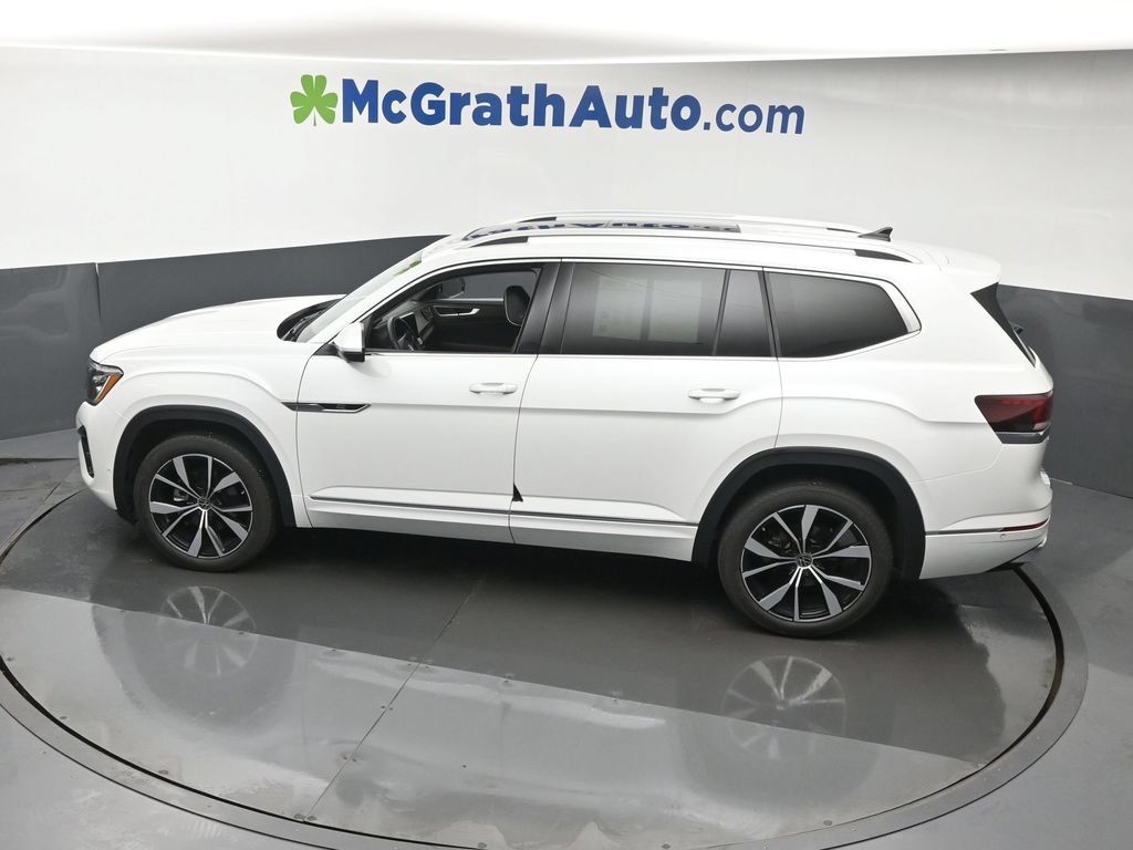 Used 2025 Volkswagen Atlas SEL Premium R-Line AWD/4WD image 26