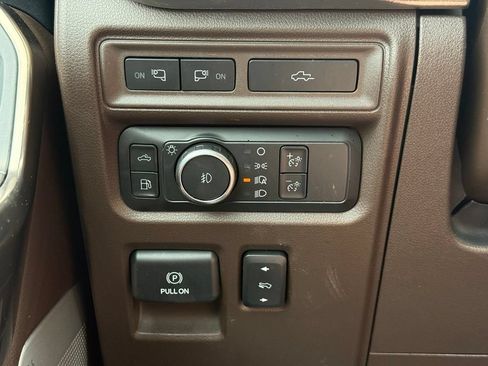 Used 2022 Ford F150 King Ranch w/ Equipment Group 601A High AWD/4WD image 31