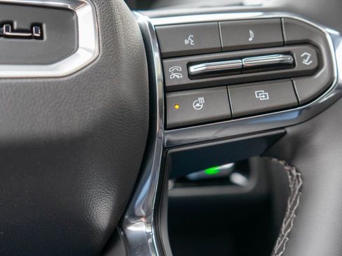 New 2026 GMC Yukon XL Denali w/ Denali Reserve Package image 24