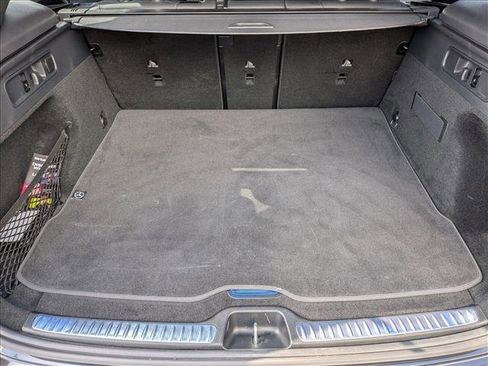 Used 2026 Mercedes-Benz GLC 300 image 6