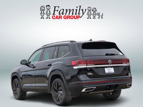 New 2026 Volkswagen Atlas SE image 3