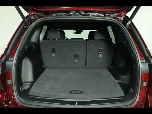 New 2025 Jeep Grand Cherokee Laredo X w/ Luxury Tech Group I image 16