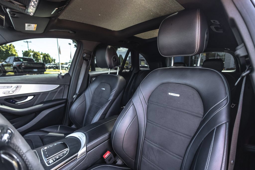 Used 2020 Mercedes-Benz GLC 63 AMG 4MATIC image 21