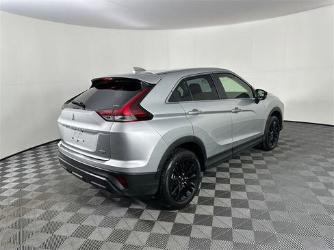 New 2025 Mitsubishi Eclipse Cross LE image 17