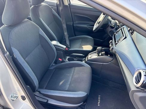 Used 2023 Nissan Versa SV FWD image 27