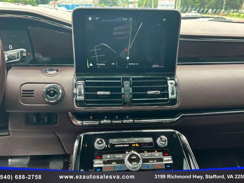 Used 2018 Lincoln Navigator Black Label AWD/4WD image 17