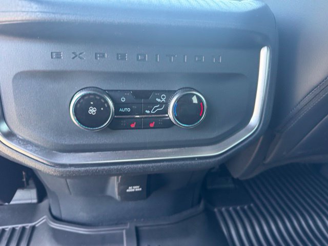 Used 2026 Ford Expedition Tremor AWD/4WD image 24