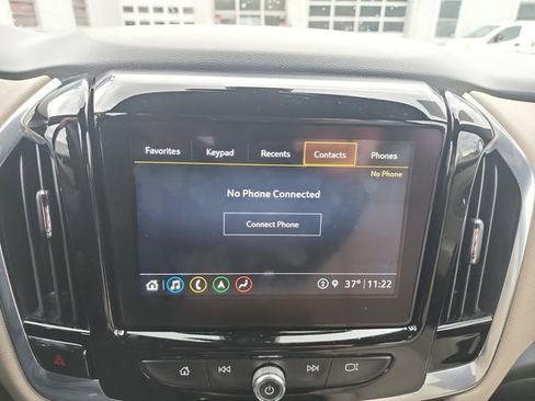 Used 2023 Chevrolet Traverse LT w/ LT Premium Package image 24