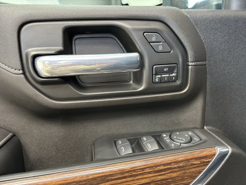 Used 2022 Chevrolet Silverado 3500 High Country image 30