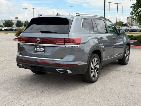 Used 2024 Volkswagen Atlas SEL AWD/4WD image 7