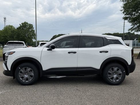 New 2026 Nissan Kicks S FWD image 19