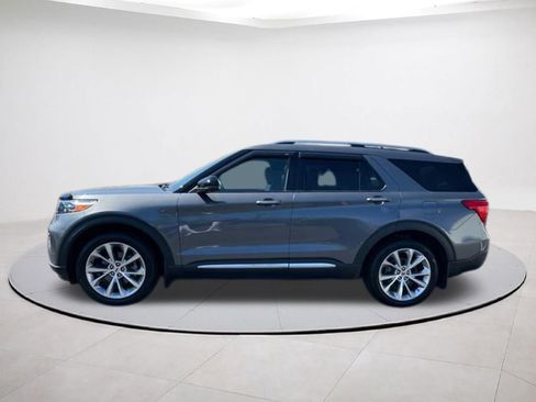 Used 2021 Ford Explorer Platinum w/ Equipment Group 601A AWD/4WD image 4