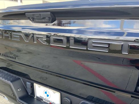 Used 2023 Chevrolet Silverado 1500 LT Trail Boss w/ LT Trail Boss Premium Package image 30