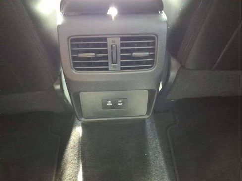 Certified 2024 Nissan Rogue SV w/ SV Premium Package FWD image 13