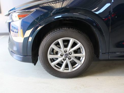 Used 2024 MAZDA CX-5 AWD 2.5 S w/ Preferred Package image 4