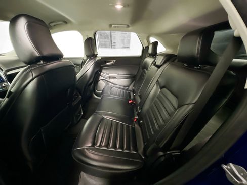 Used 2023 Ford Edge SEL image 29