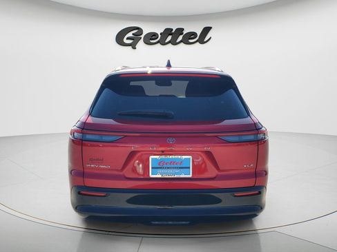 Certified 2026 Toyota Crown Signia AWD/4WD image 6