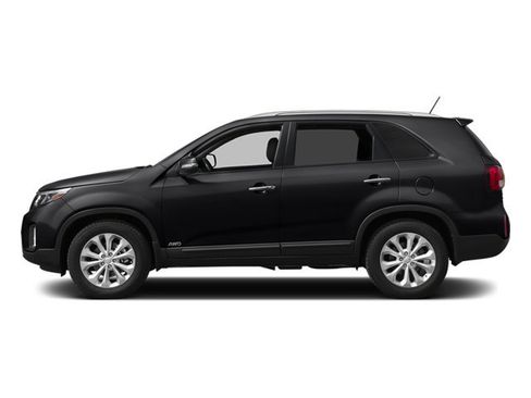 Used 2014 Kia Sorento LX image 3