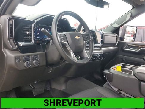 Used 2024 Chevrolet Silverado 2500 LT image 10