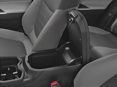 Used 2025 Toyota RAV4 XLE Premium w/ Weather Package FWD image 10