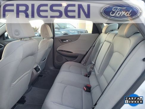 Used 2022 Chevrolet Malibu LT image 22