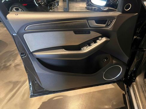 Used 2015 Audi SQ5 Prestige w/ Prestige Package AWD/4WD image 13