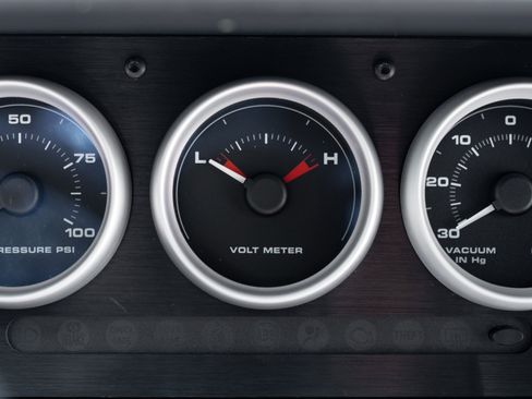 Used 2005 Ford GT RWD image 28