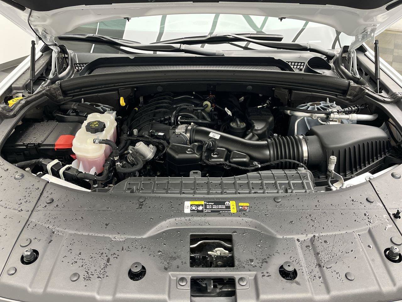 Used 2025 Jeep Grand Cherokee L Altitude AWD/4WD image 29