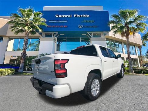 Used 2023 Nissan Frontier SV w/ SV Convenience Package image 5