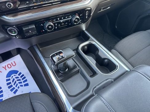 Used 2024 Chevrolet Silverado 1500 LT image 24