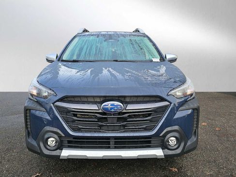 Used 2023 Subaru Outback Touring w/ Popular Package #2 image 8