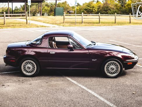 Used 1995 MAZDA MX-5 Miata M-Edition image 30