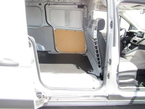 Used 2023 Ford Transit Connect XLT FWD image 12