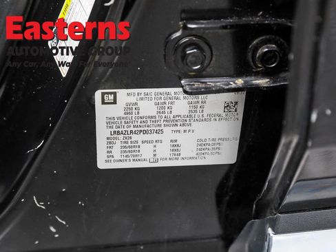 Used 2023 Buick Envision Preferred image 31