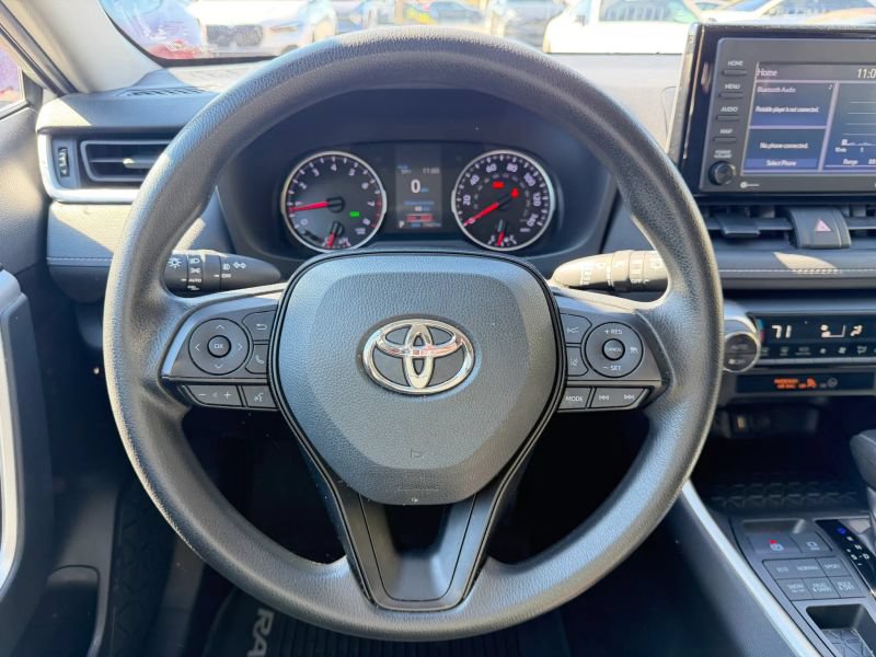 Used 2021 Toyota RAV4 XLE AWD/4WD image 22