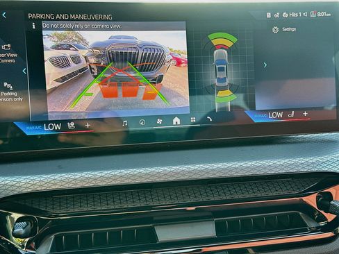 New 2026 BMW 330i Sedan w/ Convenience Package RWD image 9