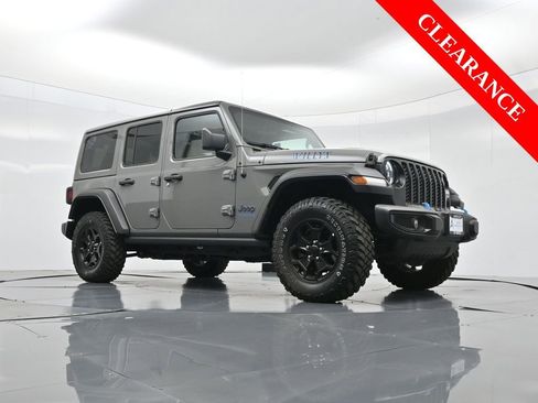 Used 2023 Jeep Wrangler Unlimited w/ Convenience Group image 46
