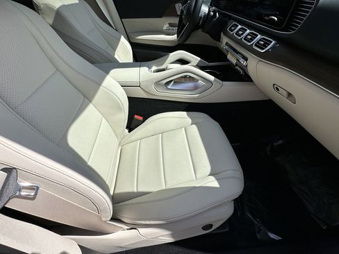 New 2026 Mercedes-Benz GLE 450 4MATIC image 15