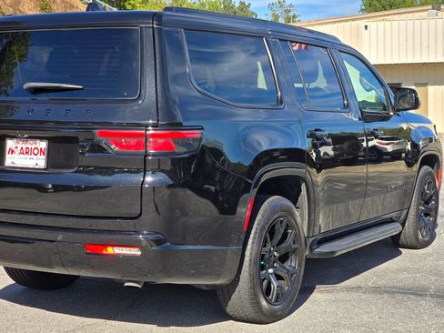 Used 2023 Jeep Wagoneer Series II image 50