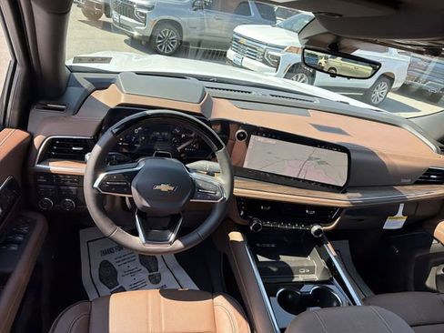 New 2026 Chevrolet Tahoe High Country AWD/4WD image 15