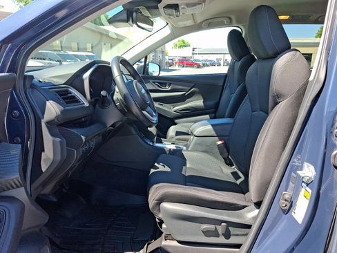 Used 2024 Subaru Ascent Premium w/ Convenience Package AWD/4WD image 13