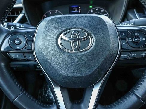 Used 2024 Toyota Corolla SE image 26