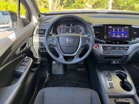Certified 2023 Honda Ridgeline Sport image 19