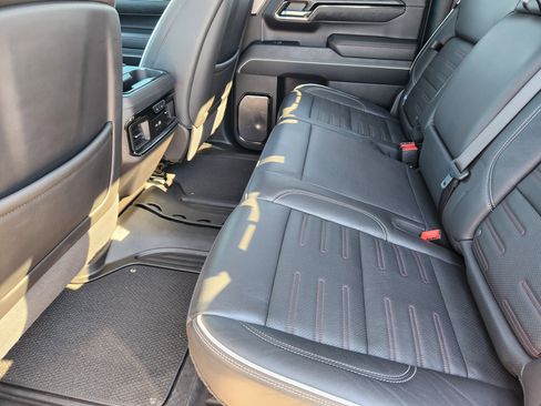 Used 2024 GMC Sierra 1500 AT4X image 13