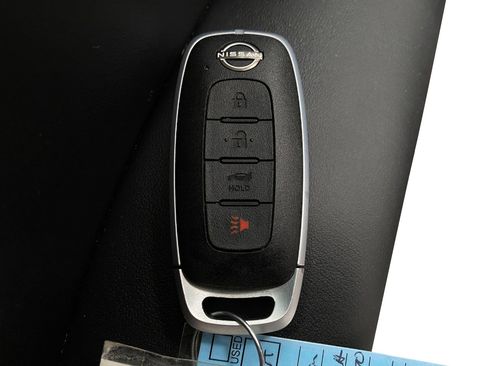 Certified 2025 Nissan Sentra SV FWD image 28
